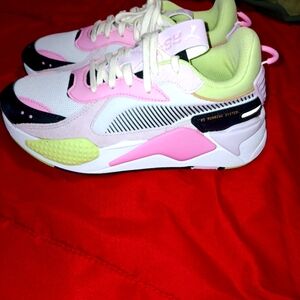 Womans puma